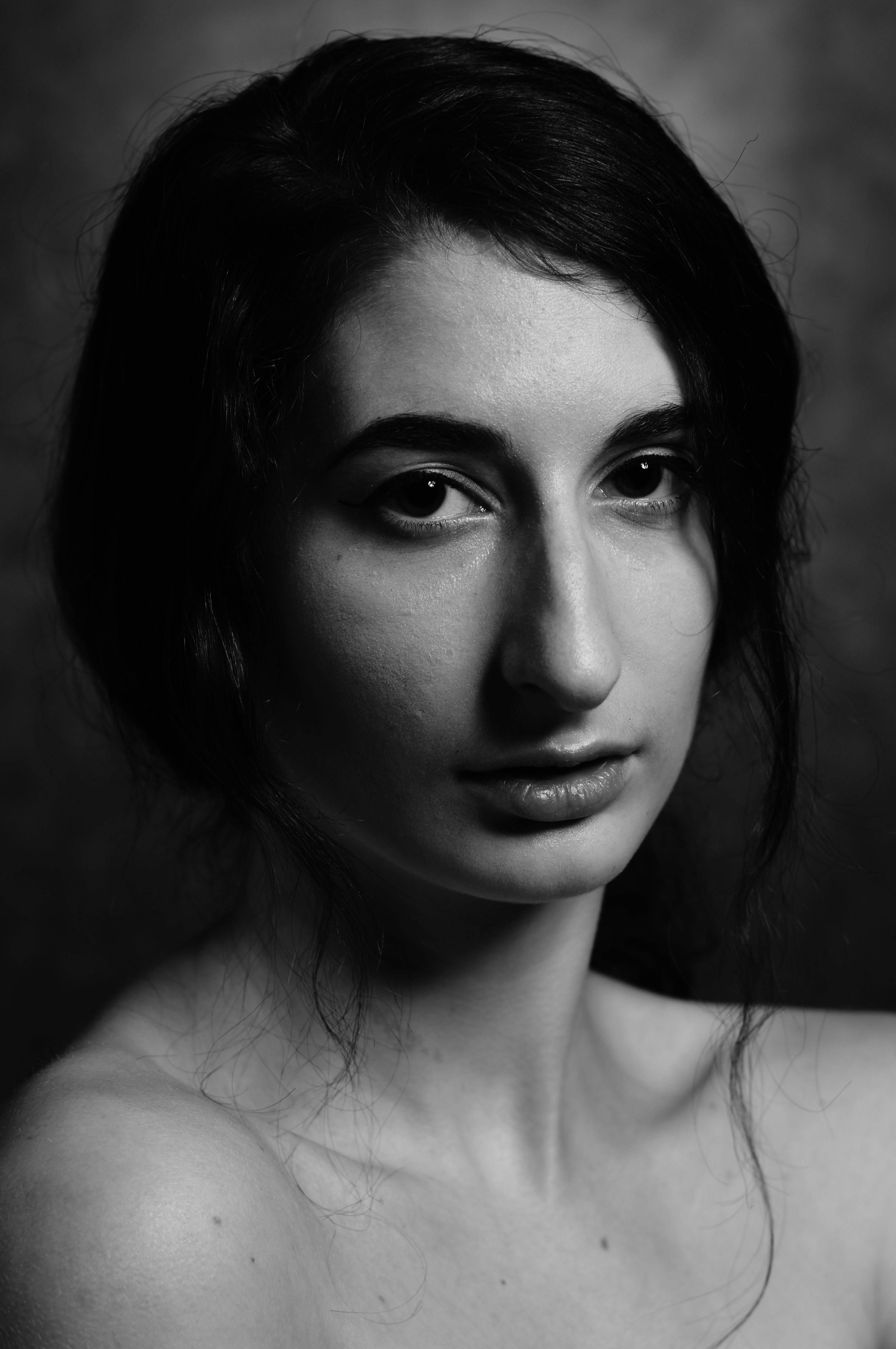 A black and white photo of a woman · Free Stock Photo