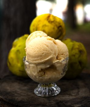 Lucuma (Peruvian)