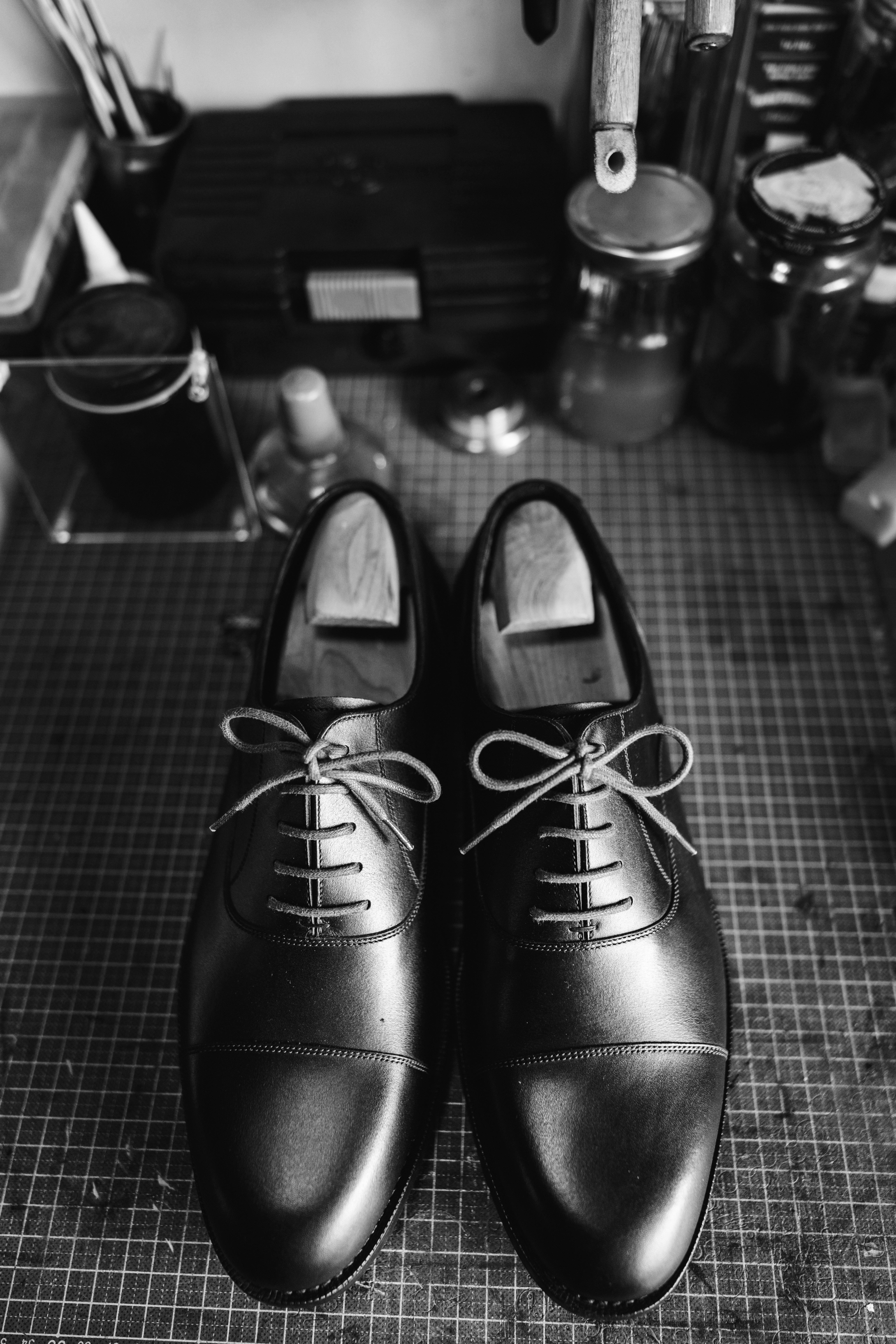 Close up of Shoes in Black and White · Free Stock Photo