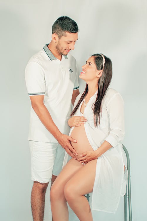 Бесплатное стоковое фото с беременная, беременность, вертикальный выстрел