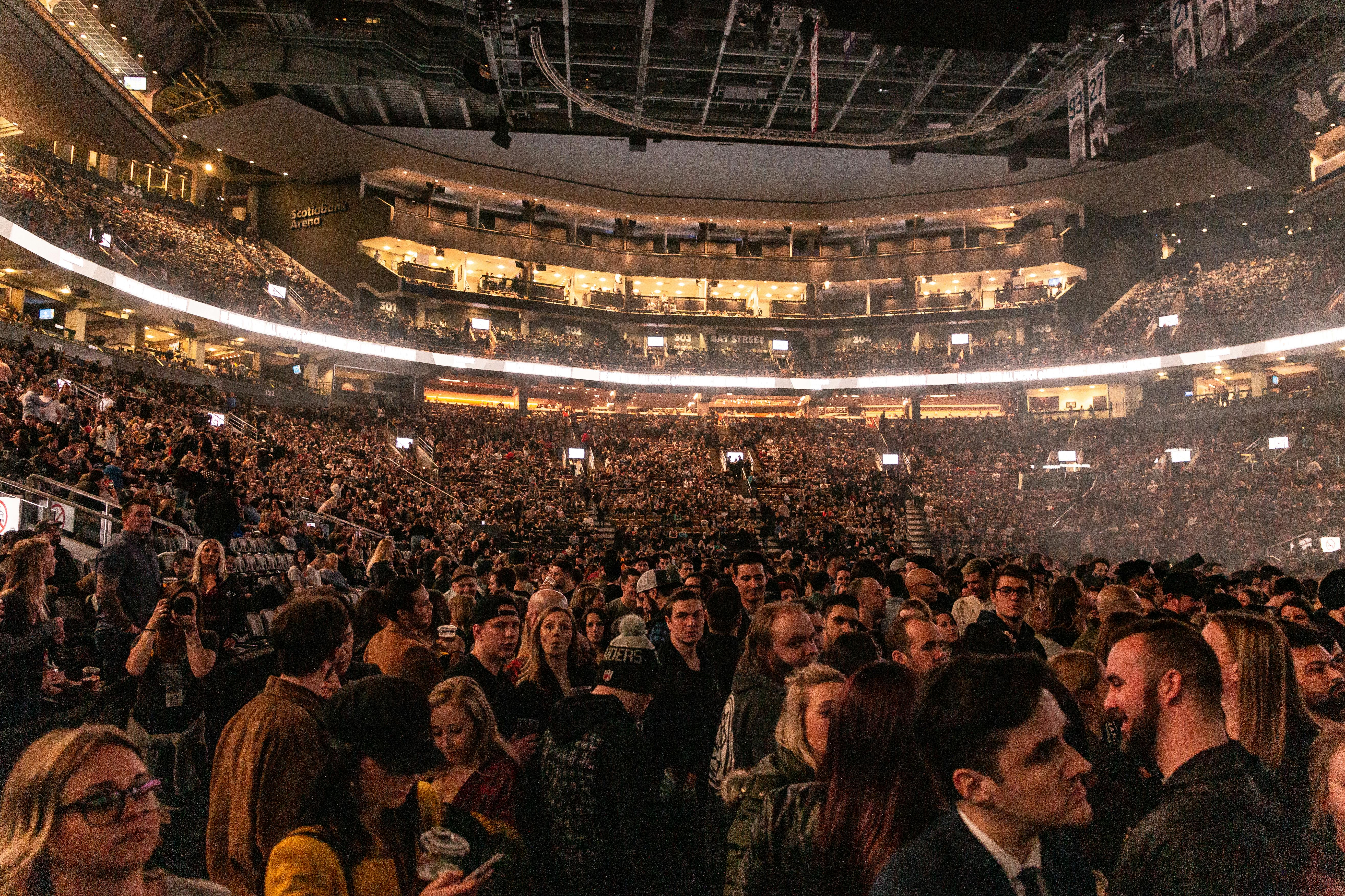 arena concert crowd