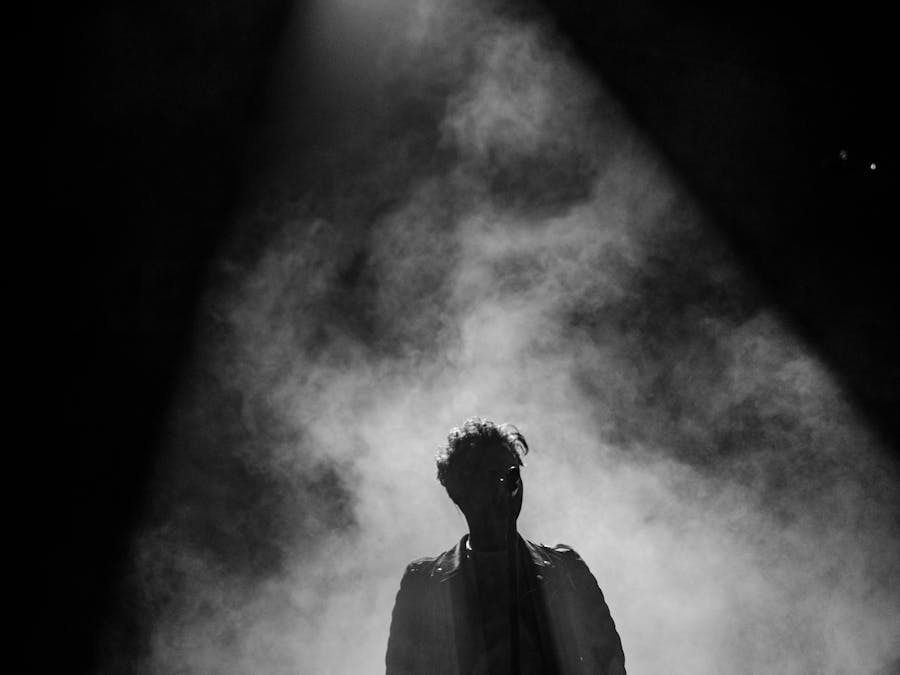 How do you show a high value man?