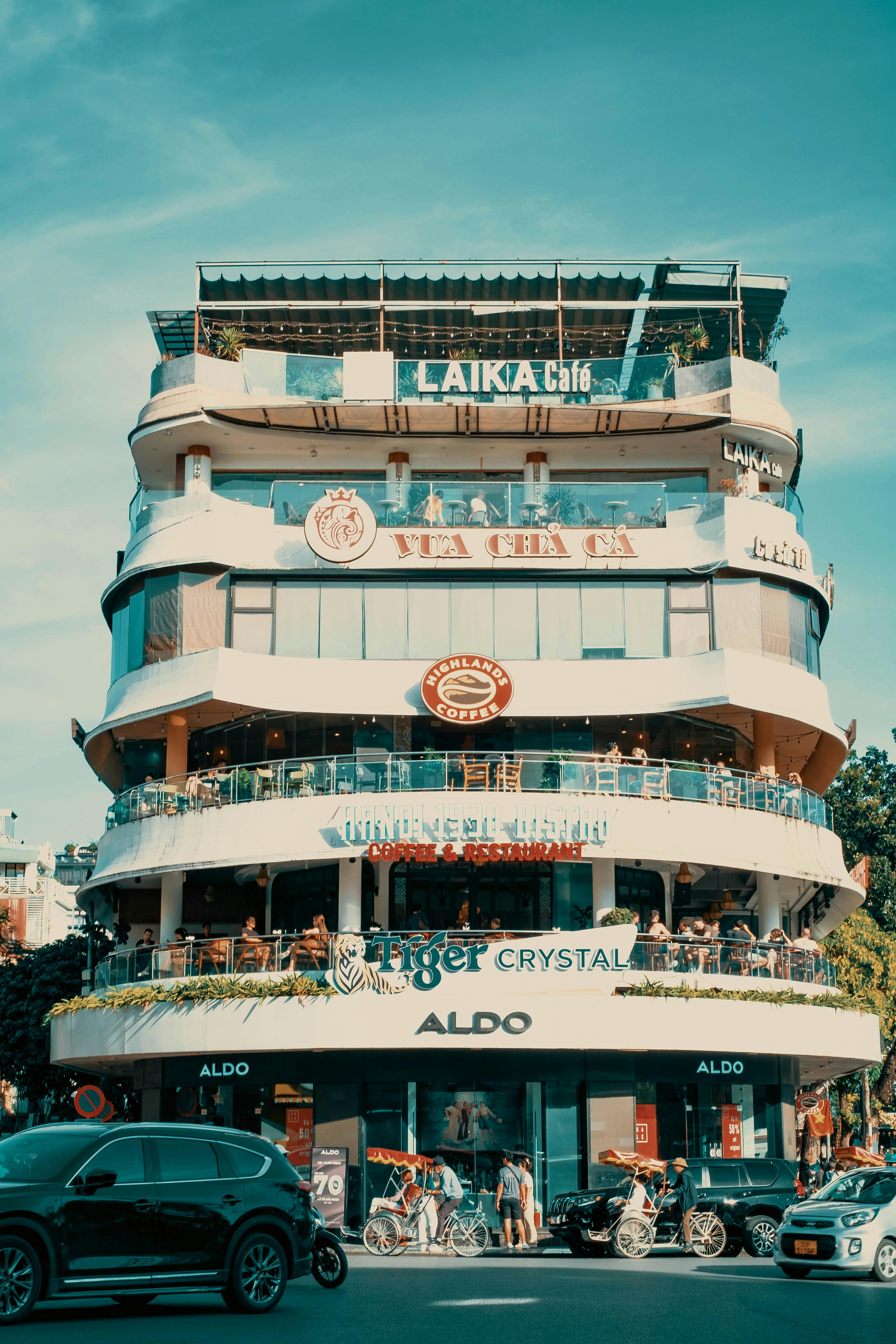 Shopping Mall In Hanoi