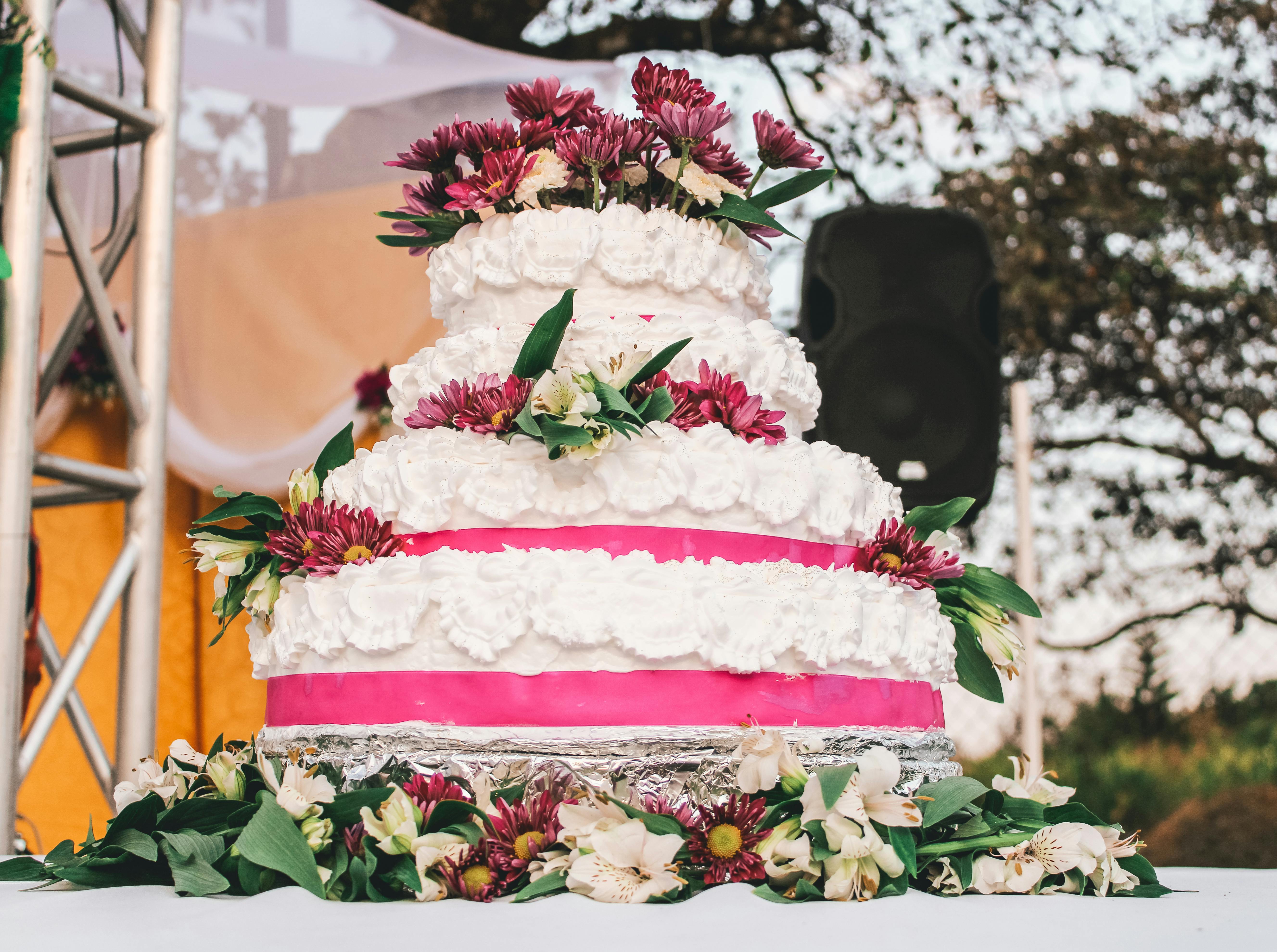 Free stock photo of #love #cake #marriage #wedding