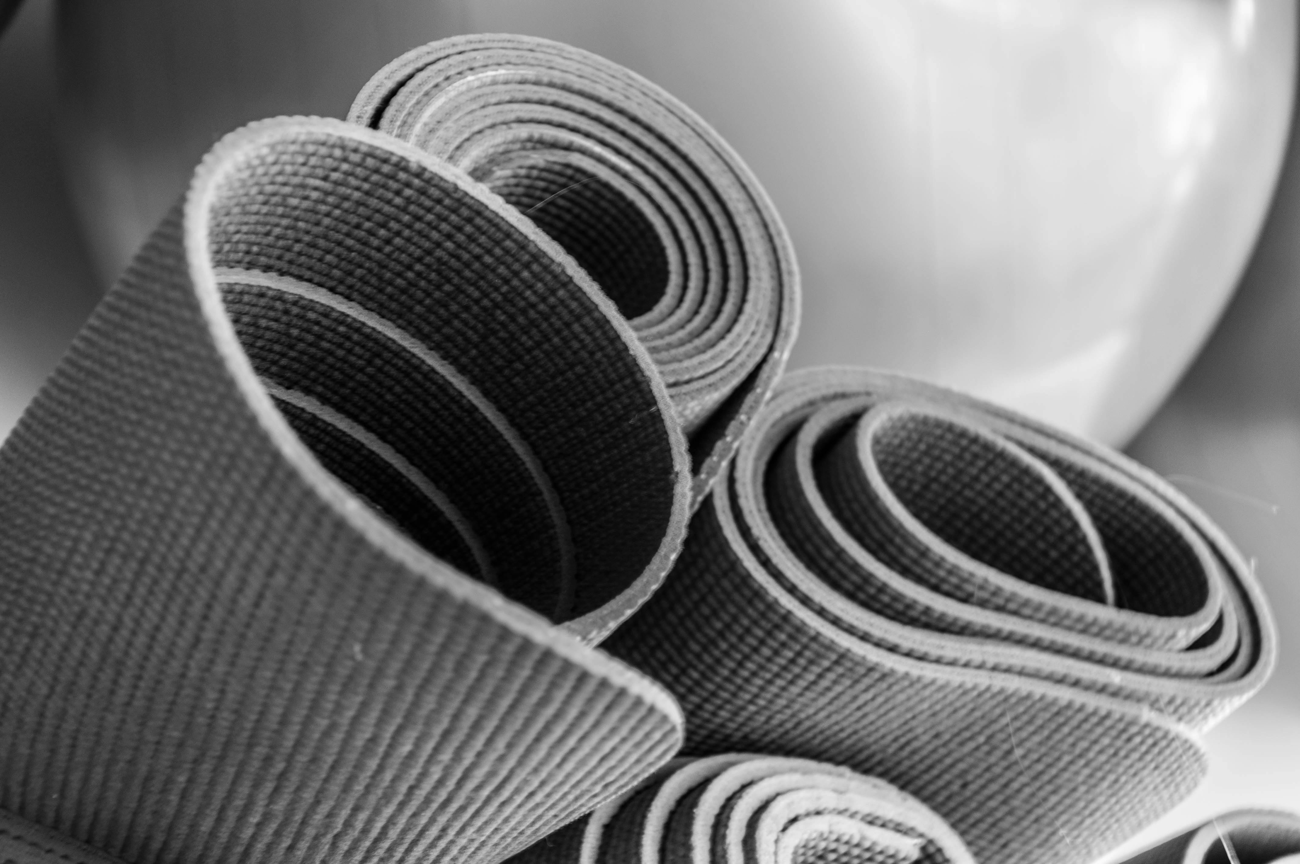 Free stock photo of exercise equipment, gym, rubber mats