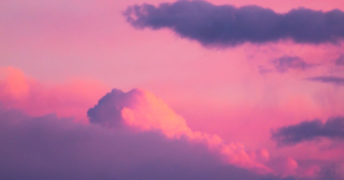 Dramatic Pink Color Dramatic Pink Sky at Dusk · Free Stock Photo