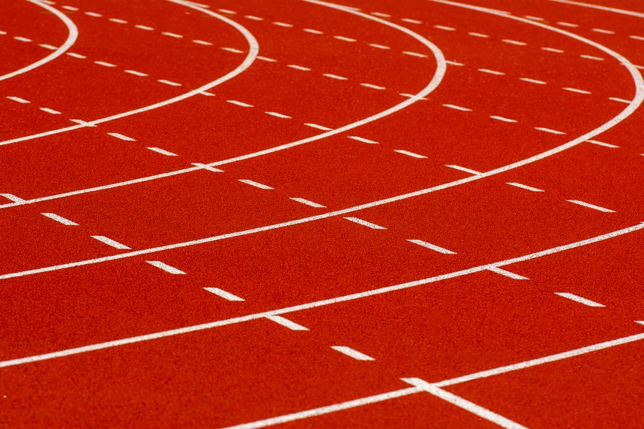 full|running track