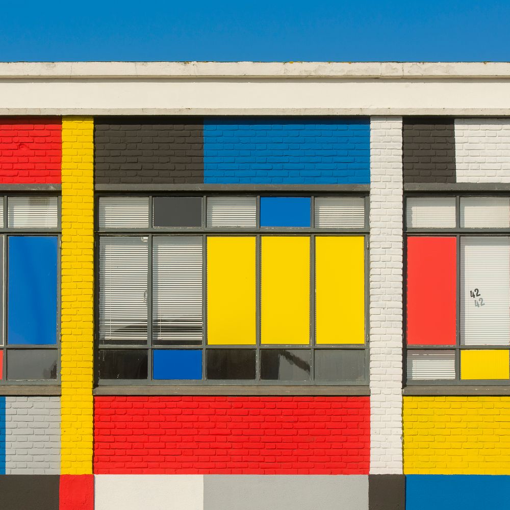 Painters and Decorators in Plaistow — quality trade paint going on in two coats