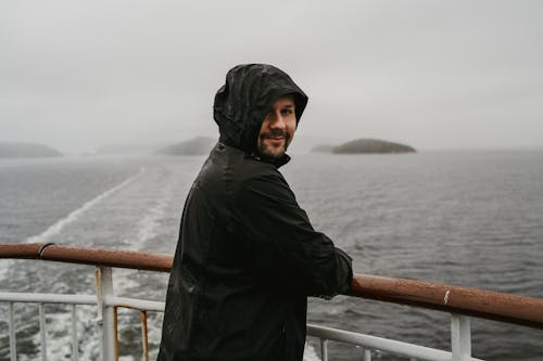 Základová fotografie zdarma na téma bunda, kapota, moře