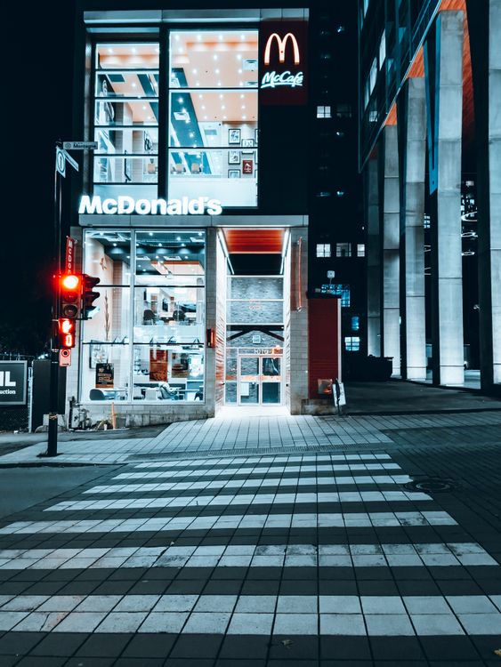 McDonald's franchise model