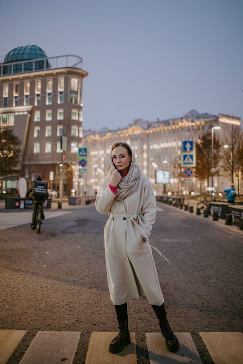 Kostnadsfri bild av kväll, kvinna, modefotografi