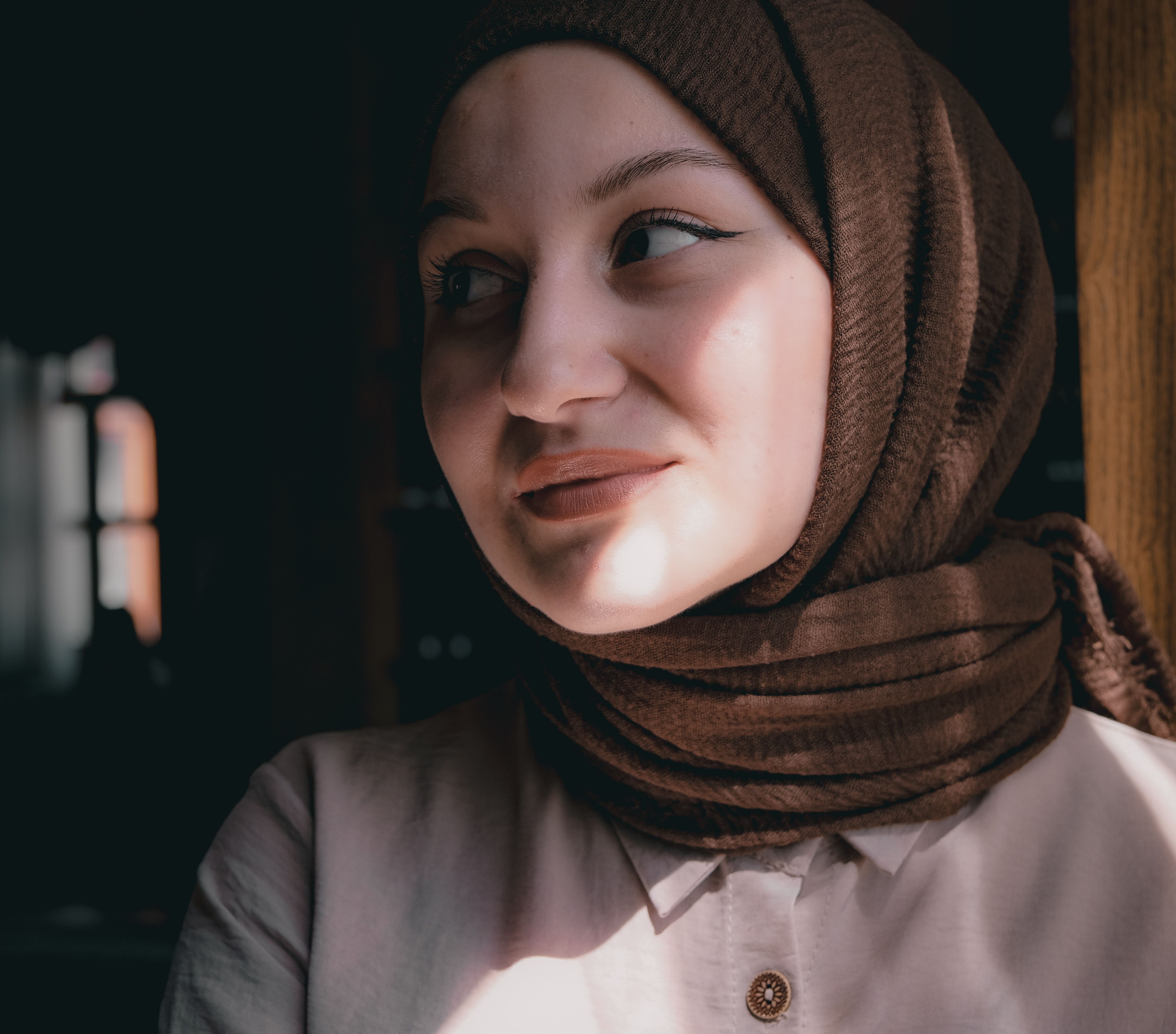 Portrait of Woman in Hijab · Free Stock Photo