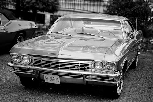 Základová fotografie zdarma na téma automobilový, černobílý, chevrolet impala