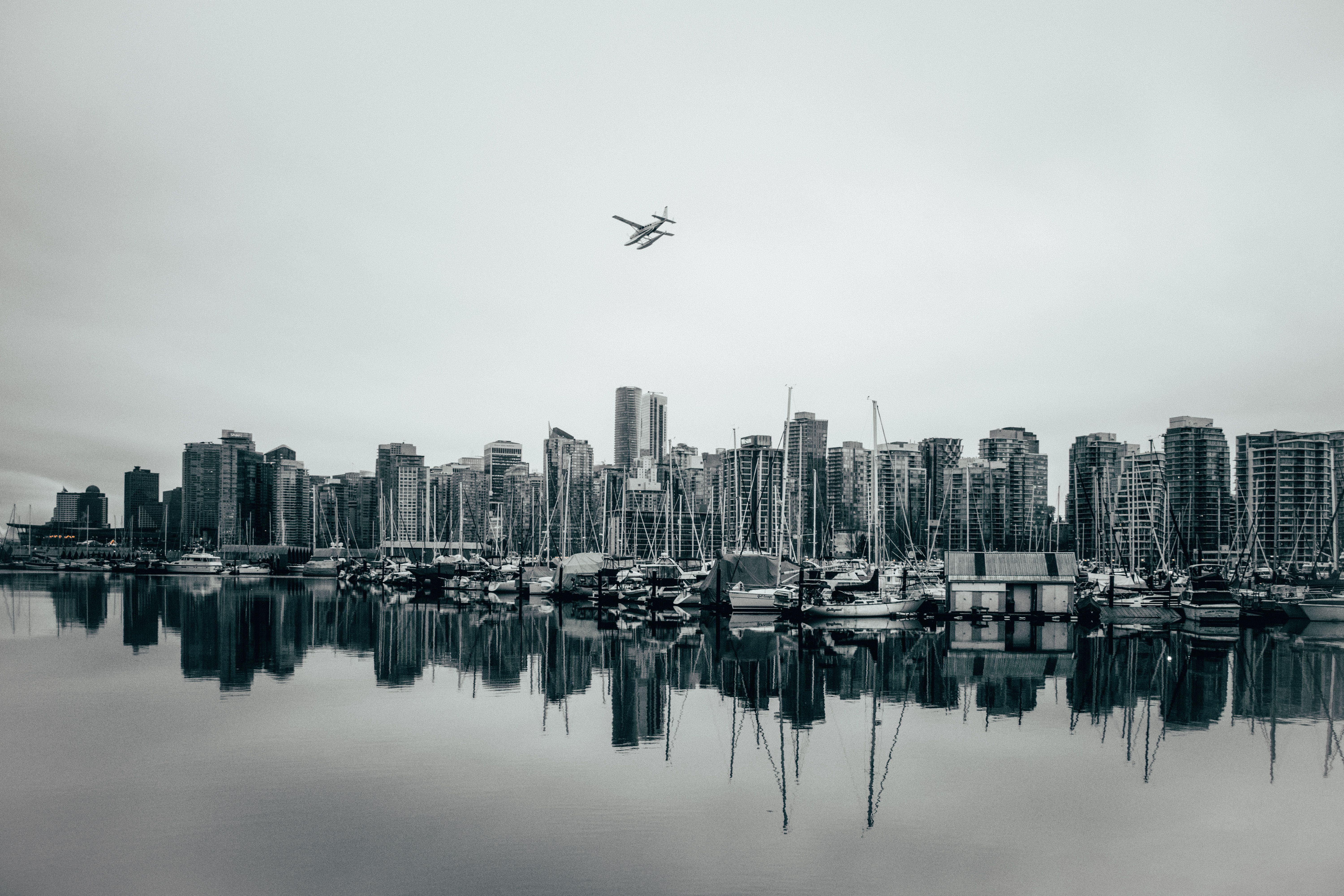 Score Cheap Flights to Vancouver from Toronto Now!