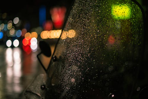 Darmowe zdjęcie z galerii z krople deszczu, miejski, mokry