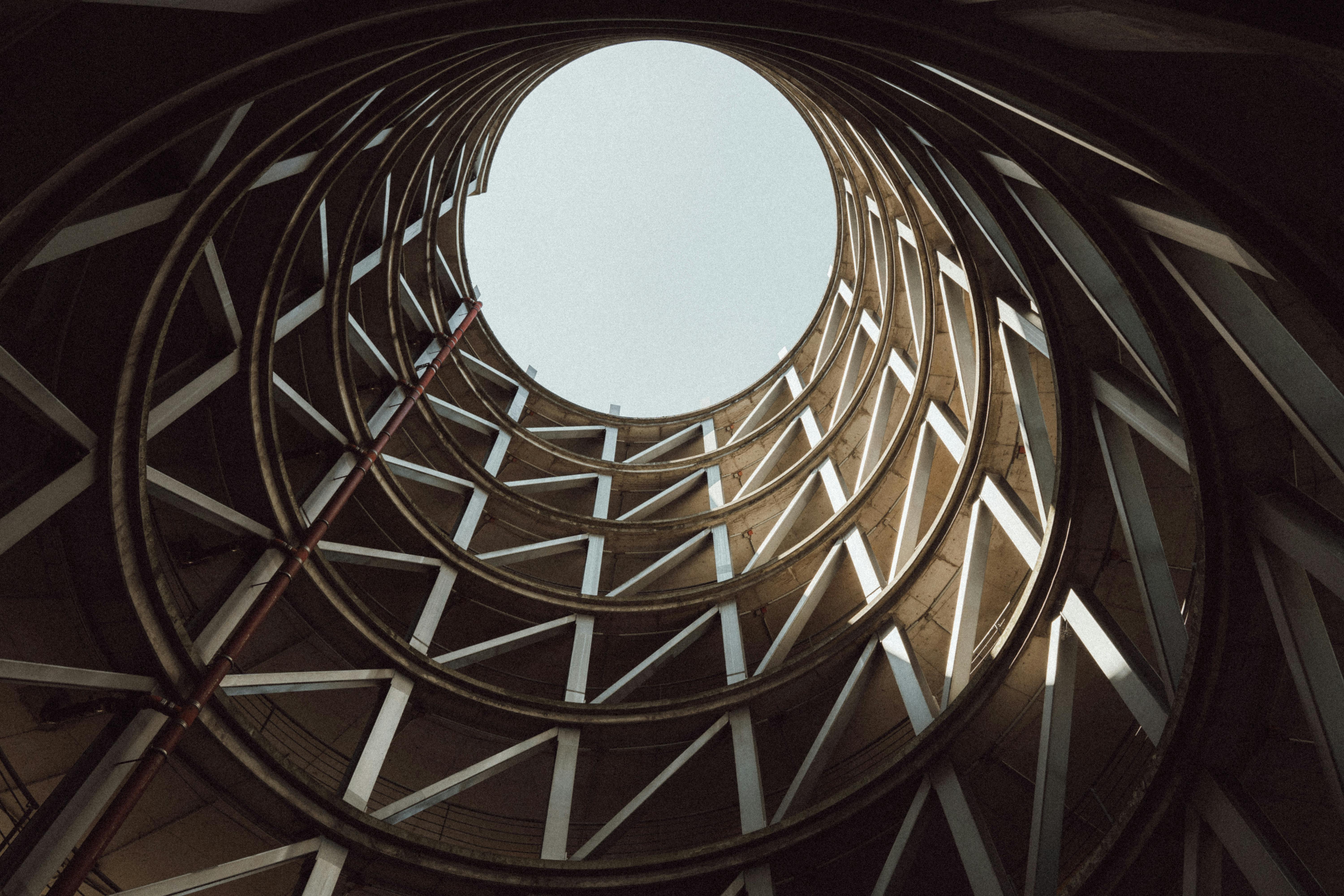 fitment architecture e‑commerce accuracy — Photo by Masood Aslami on Pexels