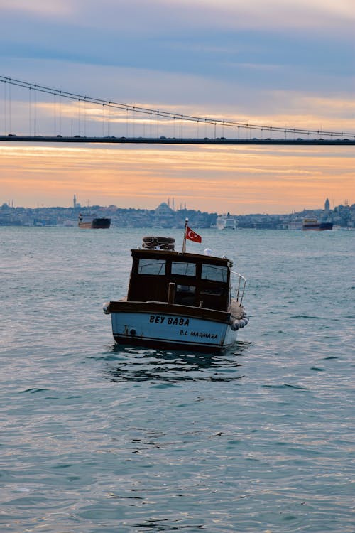 Kostnadsfri bild av båt, bosphorus sundet, bro