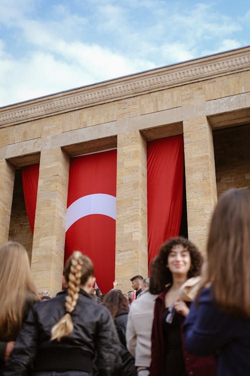 Turkish flag at the entrance of the museum