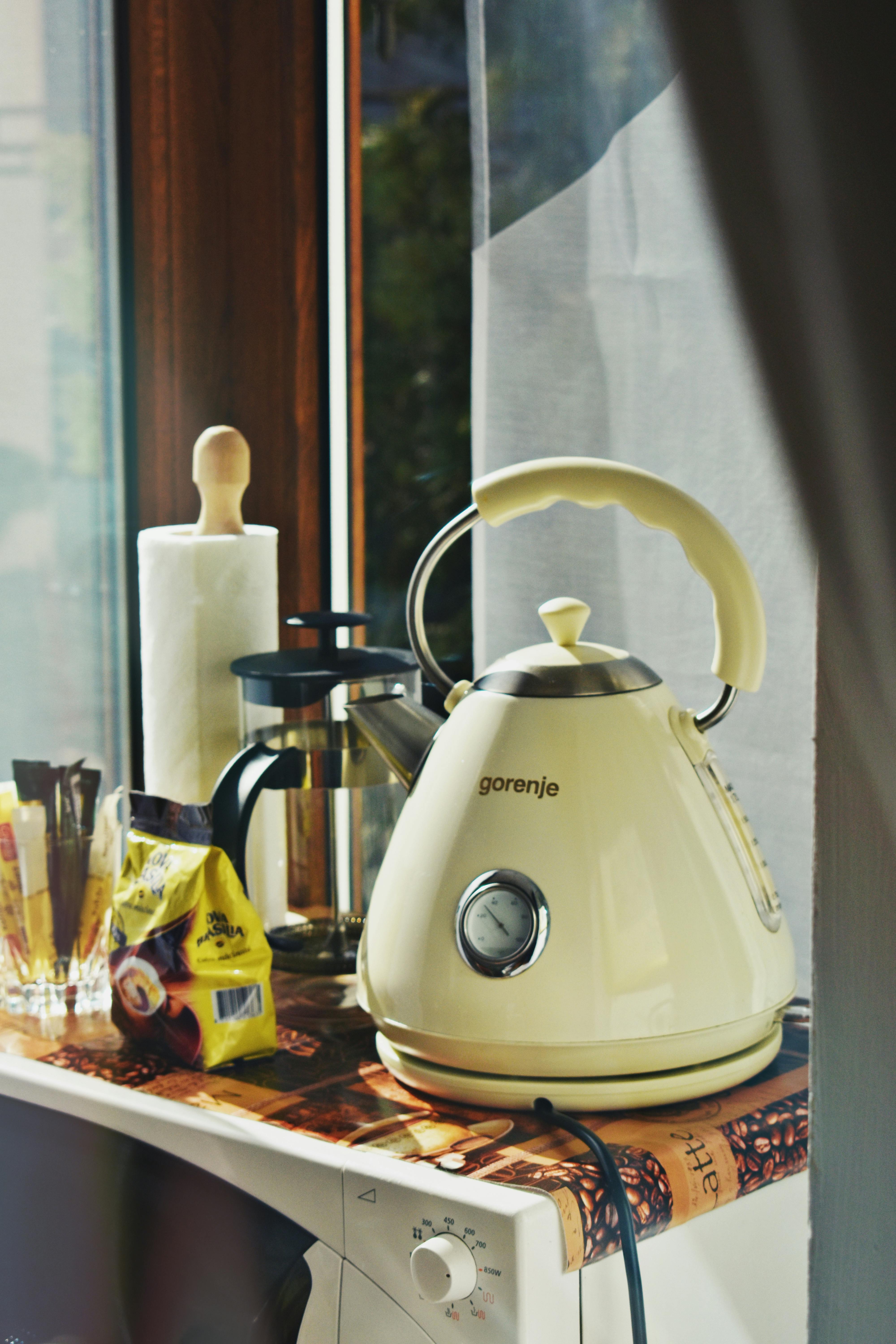 White Kettle · Free Stock Photo