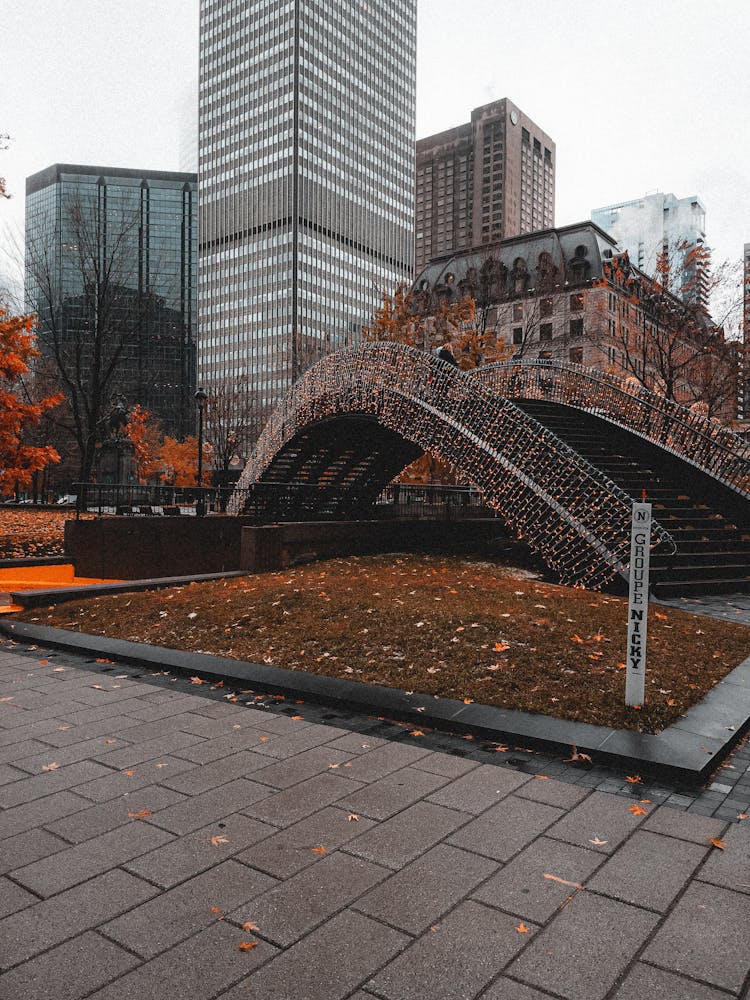 Dorchester Square In Montreal, Canada