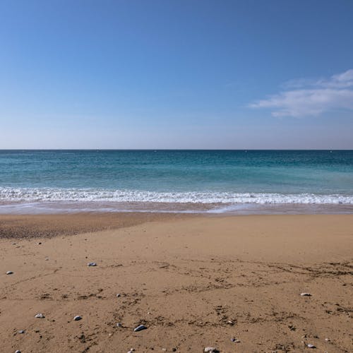 Foto profissional grátis de areia, beira-mar, horizonte