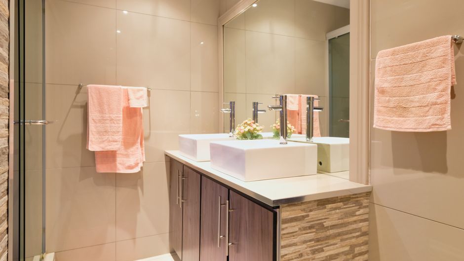 Luxurious Features That Elevate Your Bathroom Experience