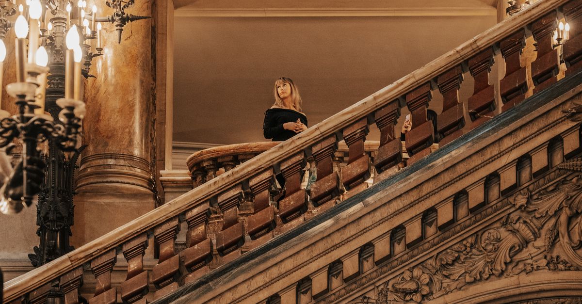 Opera Balcony Railing Railing in Opera Garnier · Free Stock Photo