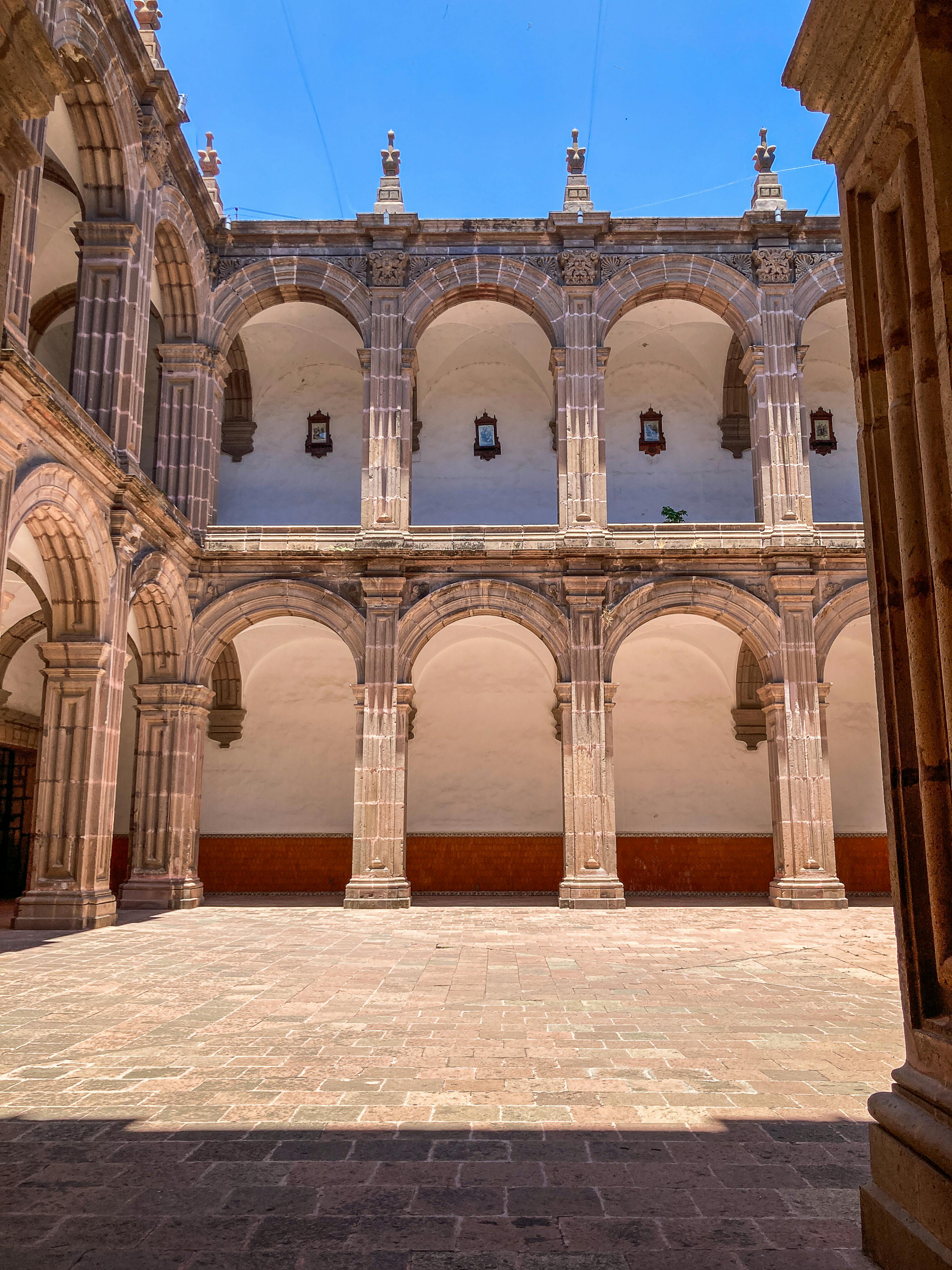 Courtyard Photos, Download The BEST Free Courtyard Stock Photos & HD Images