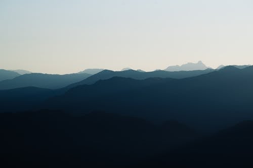 Foto profissional grátis de aerofotografia, alvorecer, cair da noite