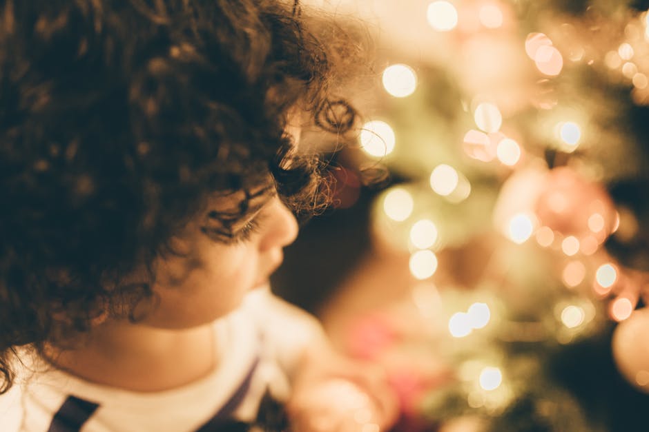 Agar rambut anak tetap lebat, kamu sudah bisa menggunakan lidah buaya dan vitamin E pada rambut anak. (Foto: Pexels)