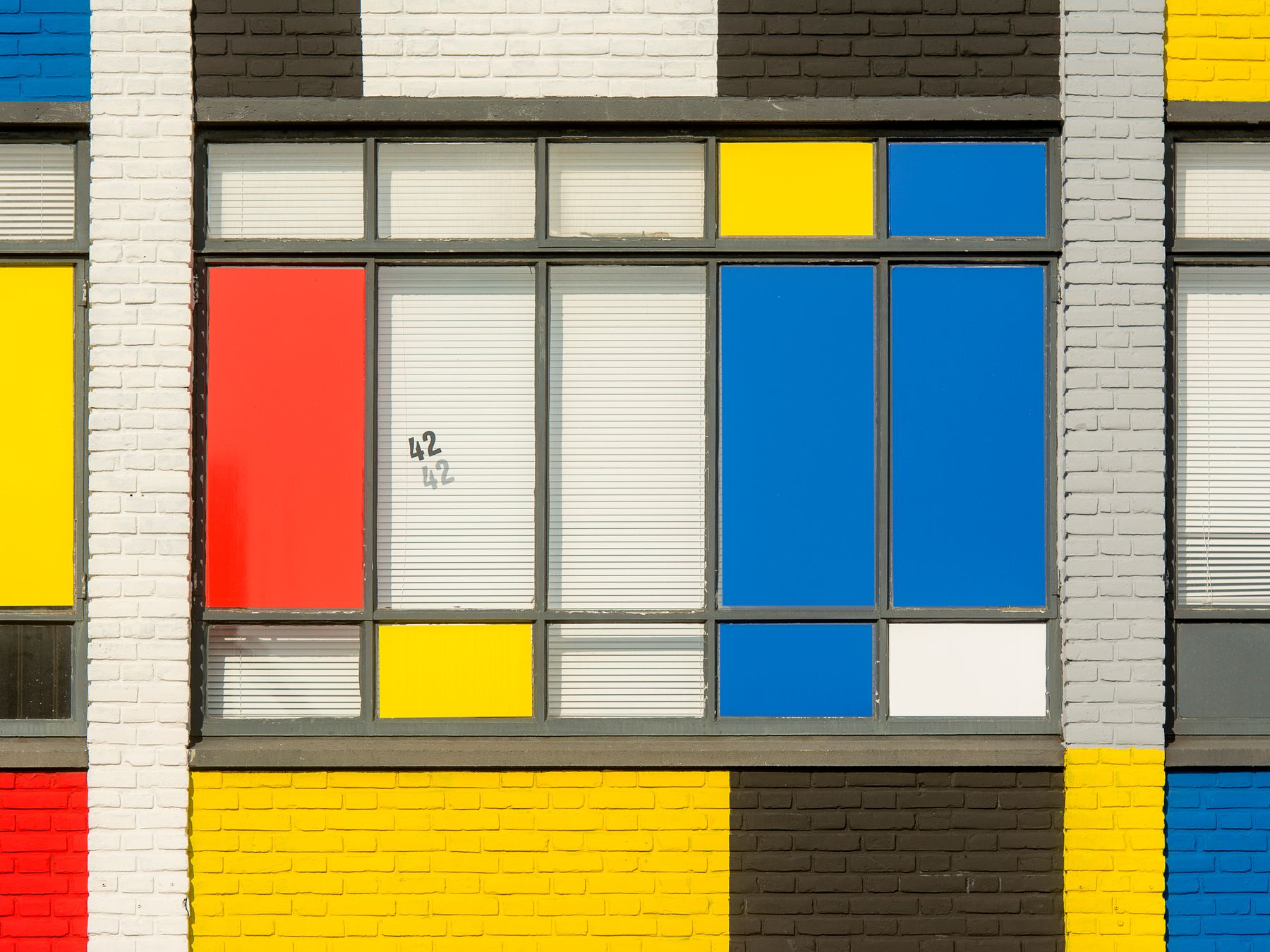 Exterior Painting in Bloomsbury — walls rolled to an even, flat finish