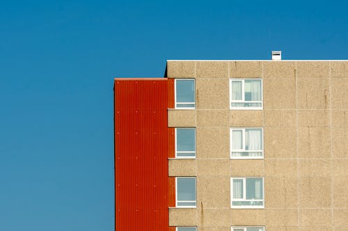 Gratis stockfoto met appartementencomplex, beton, contrast