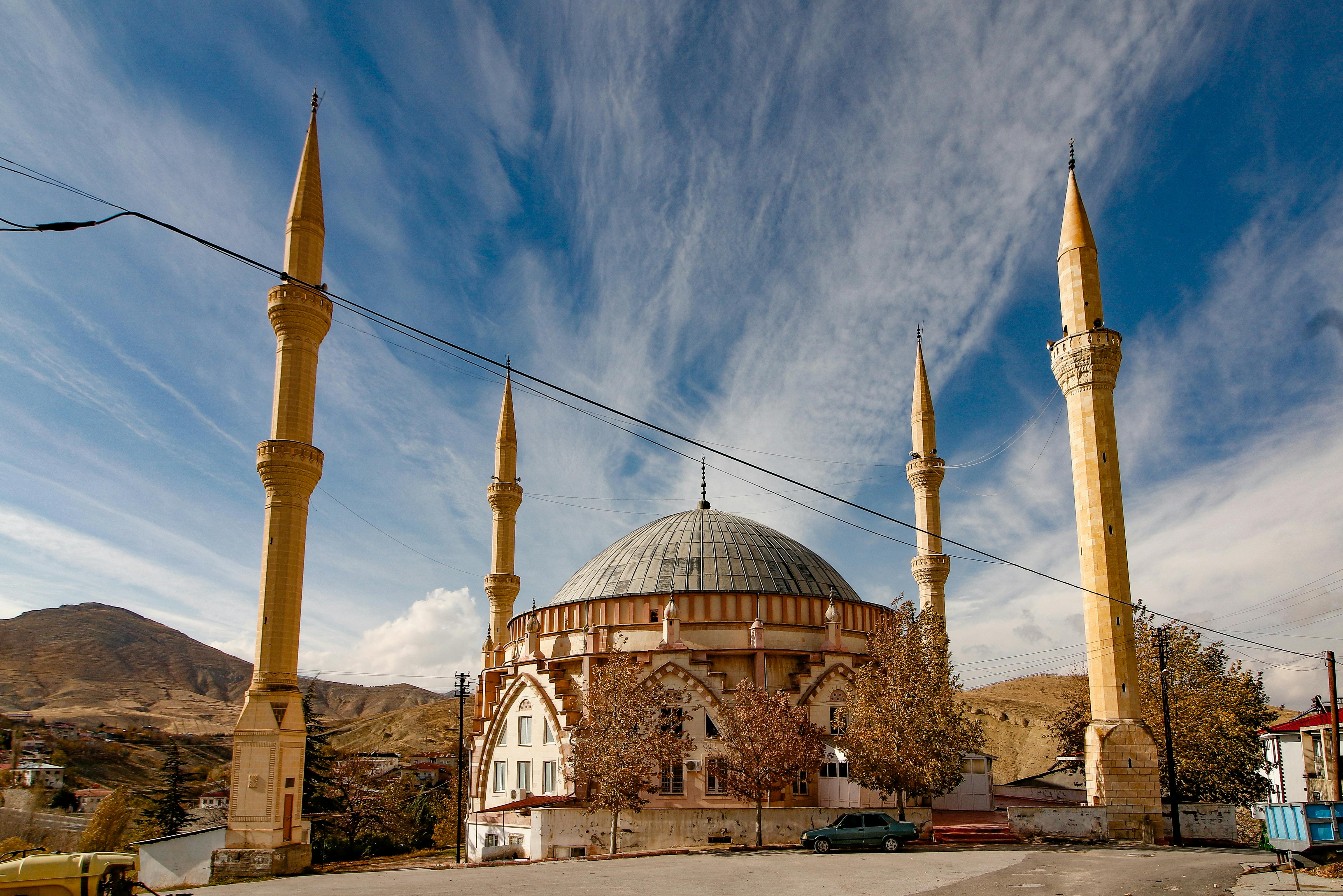 Town Wallpaper Photos, Download The BEST Free Town Wallpaper Stock