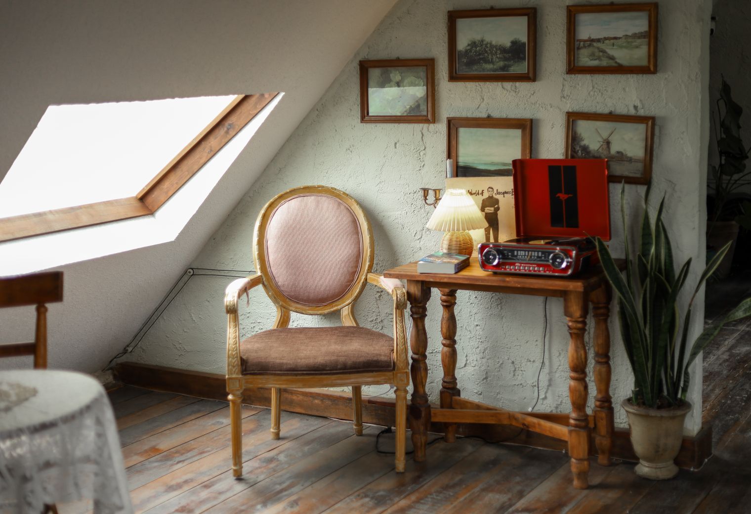 Interior Painting in Kingston Vale — quality trade paint going on in two coats