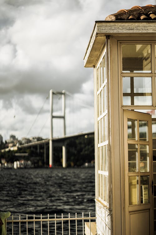 Gratis stockfoto met attractie, bewolkt, bosporus-brug