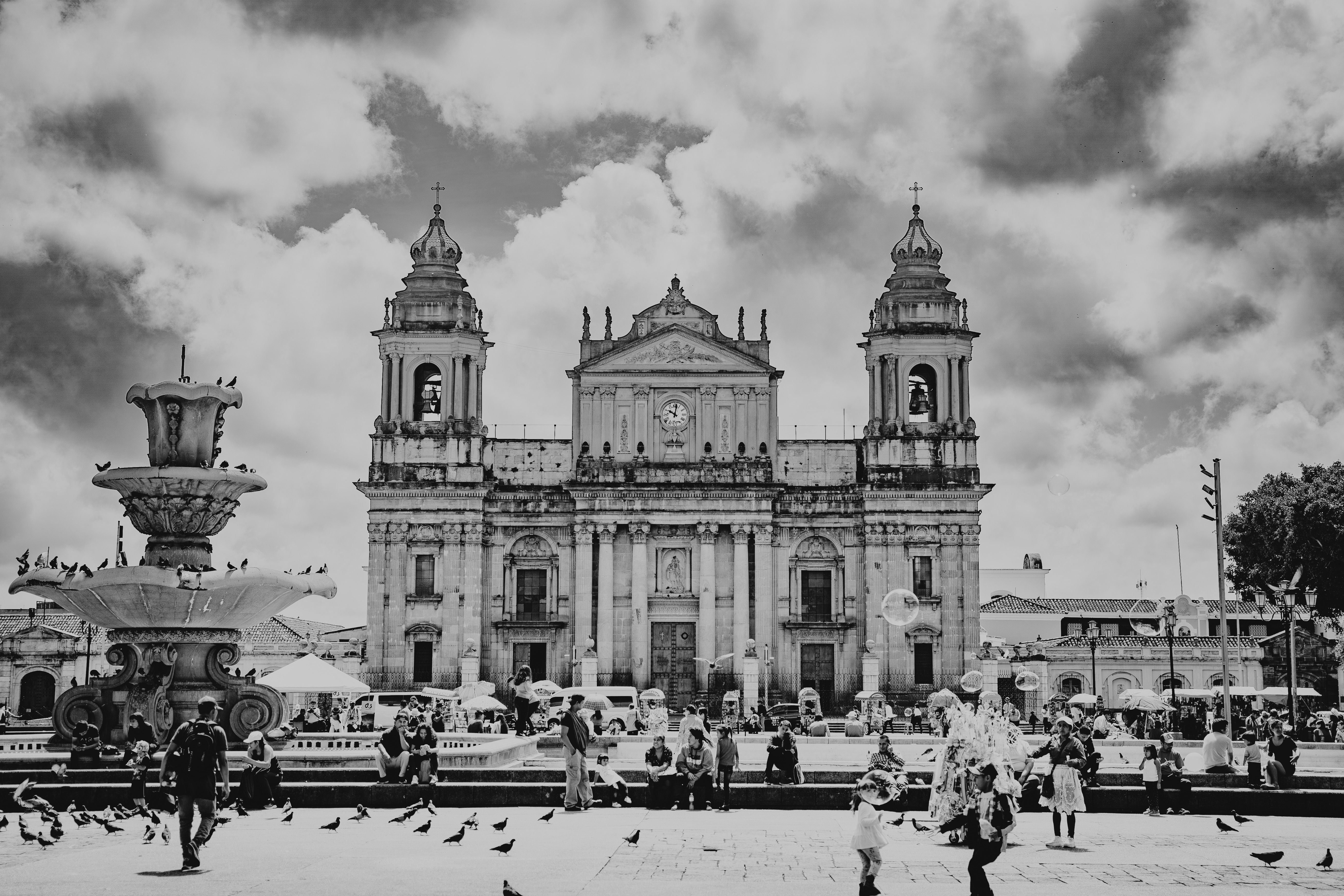 Gratis Fotos de stock gratuitas de blanco y negro, catedral, catedral de la ciudad de guatemala Foto de stock