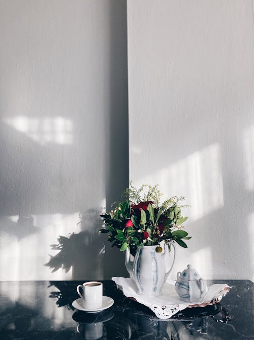 Foto d'estoc gratuïta de cafè, copa, flors