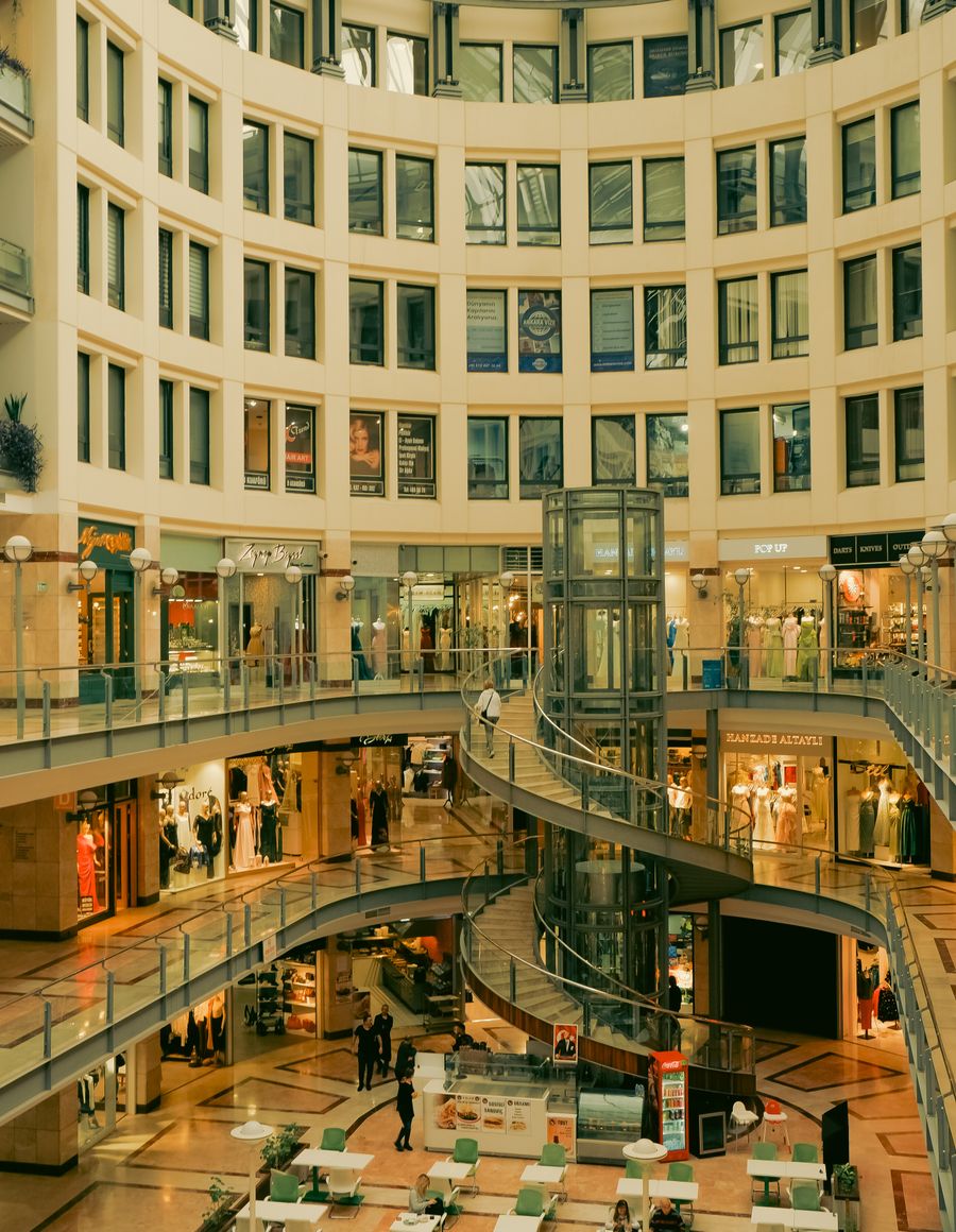 Shopping centre atrium with storefronts