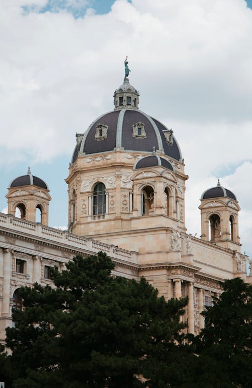 Kostnadsfri bild av barock arkitektur, byggnadsexteriör, Fasad