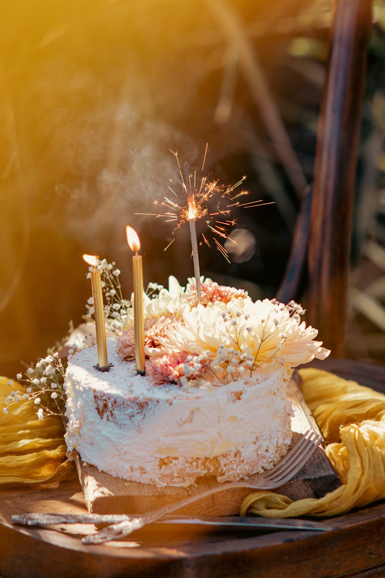 Photo Of A Birthday Cake