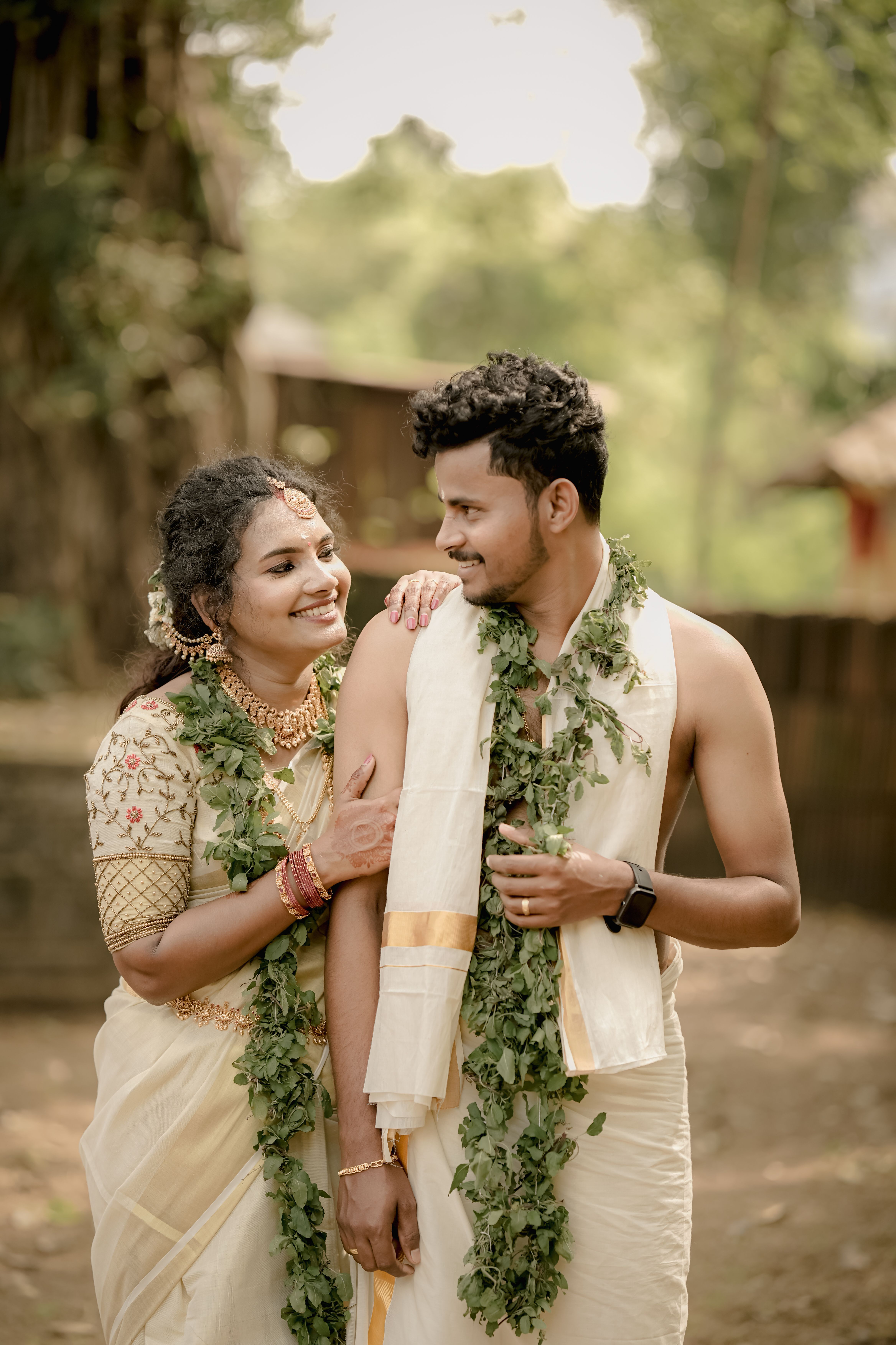 Young Couple in Traditional Indian Clothing · Free Stock Photo