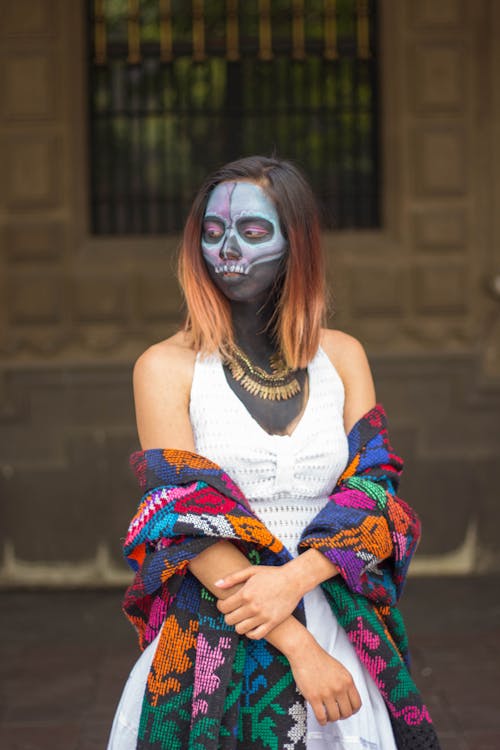 Безкоштовне стокове фото на тему «catrina, вертикальні постріл, жінка»