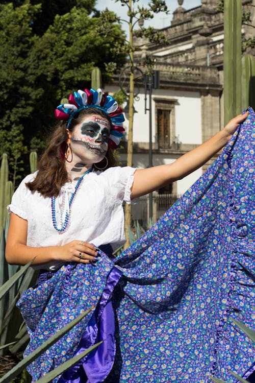 Безкоштовне стокове фото на тему «catrina, вертикальні постріл, жінка»