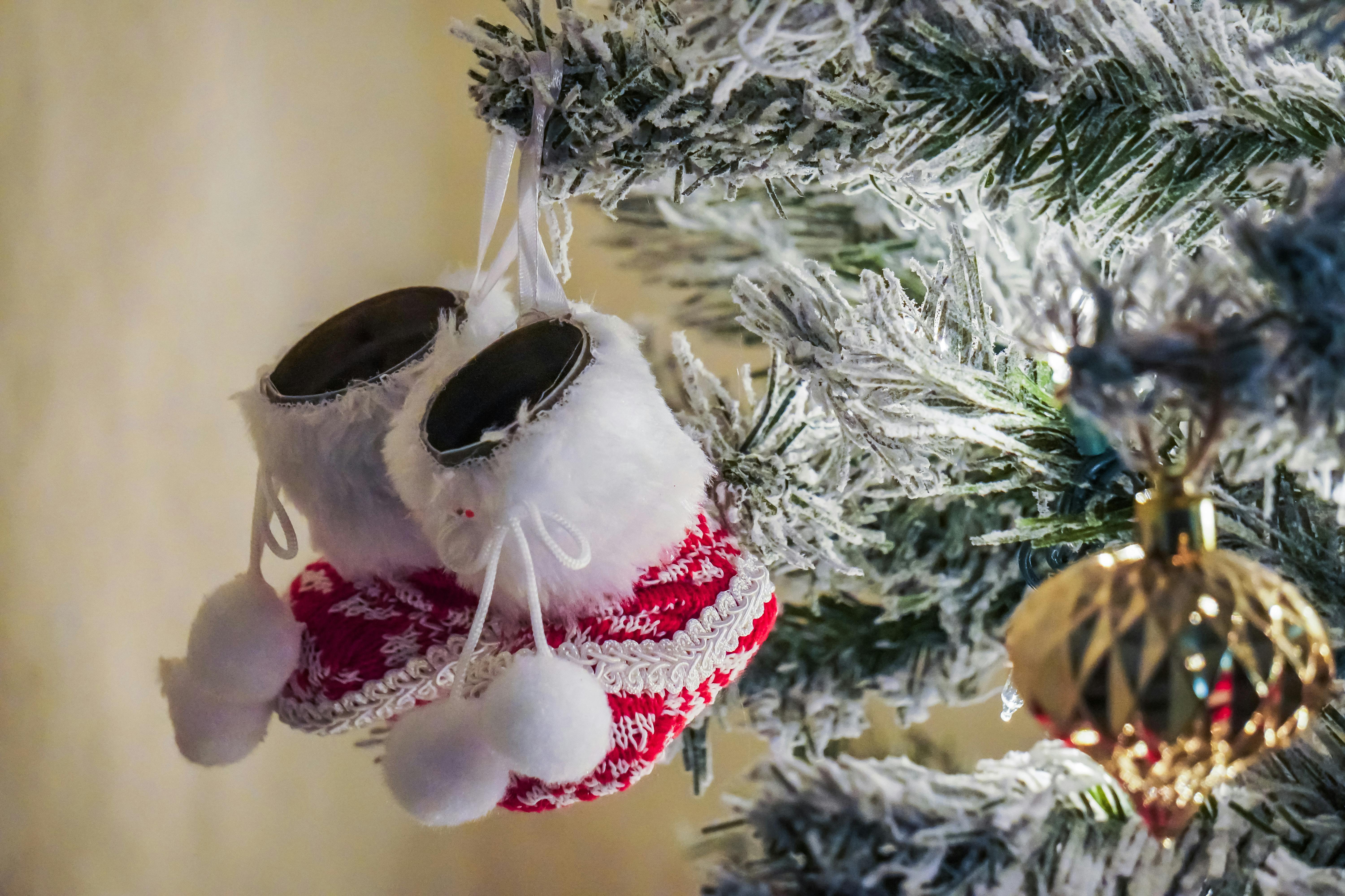 Hobbycraft launches Christmas deals with major savings on kids craft kits — Photo by Koushalya  Karthikeyan on Pexels