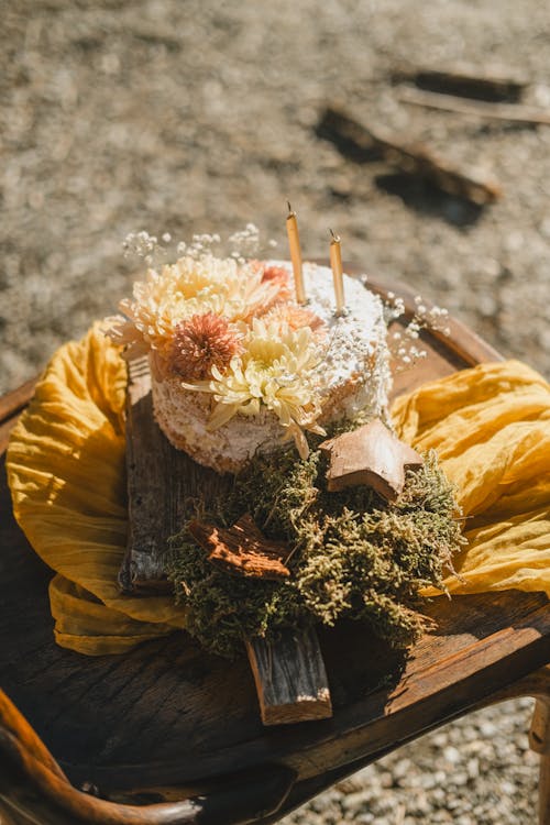 Gratis lagerfoto af blomster, dessert, fejring