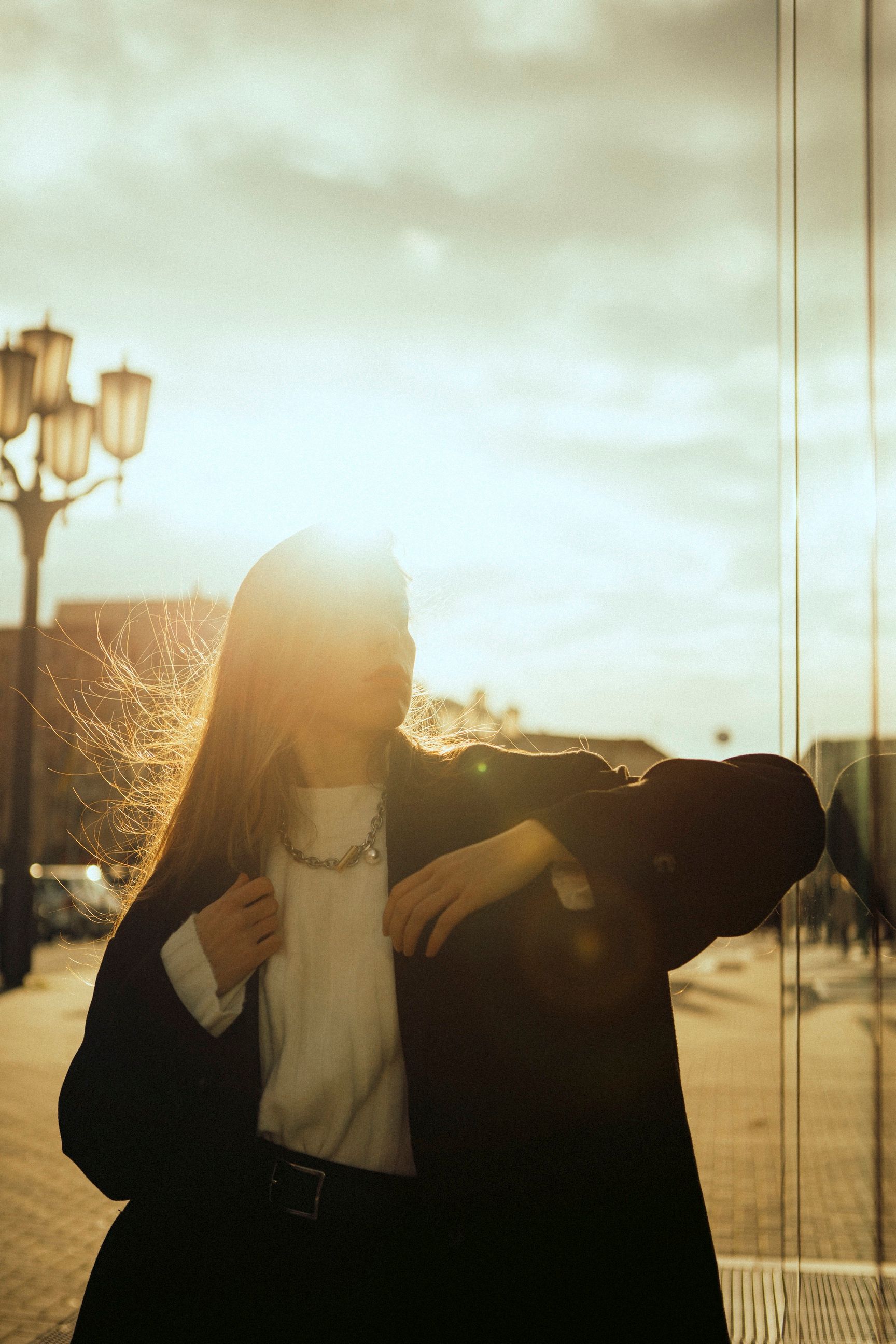 Model in Sunlight · Free Stock Photo