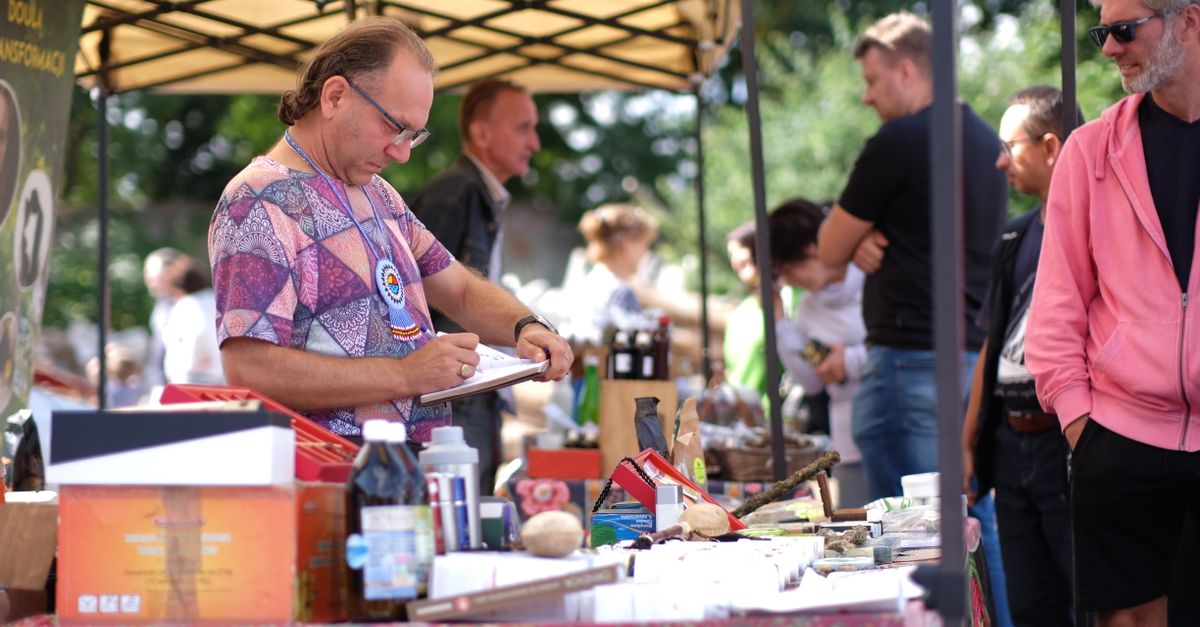 Product Sampling Examples & Case Studies — product sampling experiential marketing brand activation nationwide | XM Marketing image