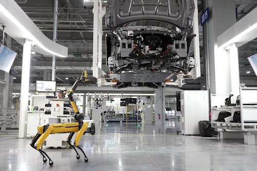 Boston Dynamics Robot in a Car Factory