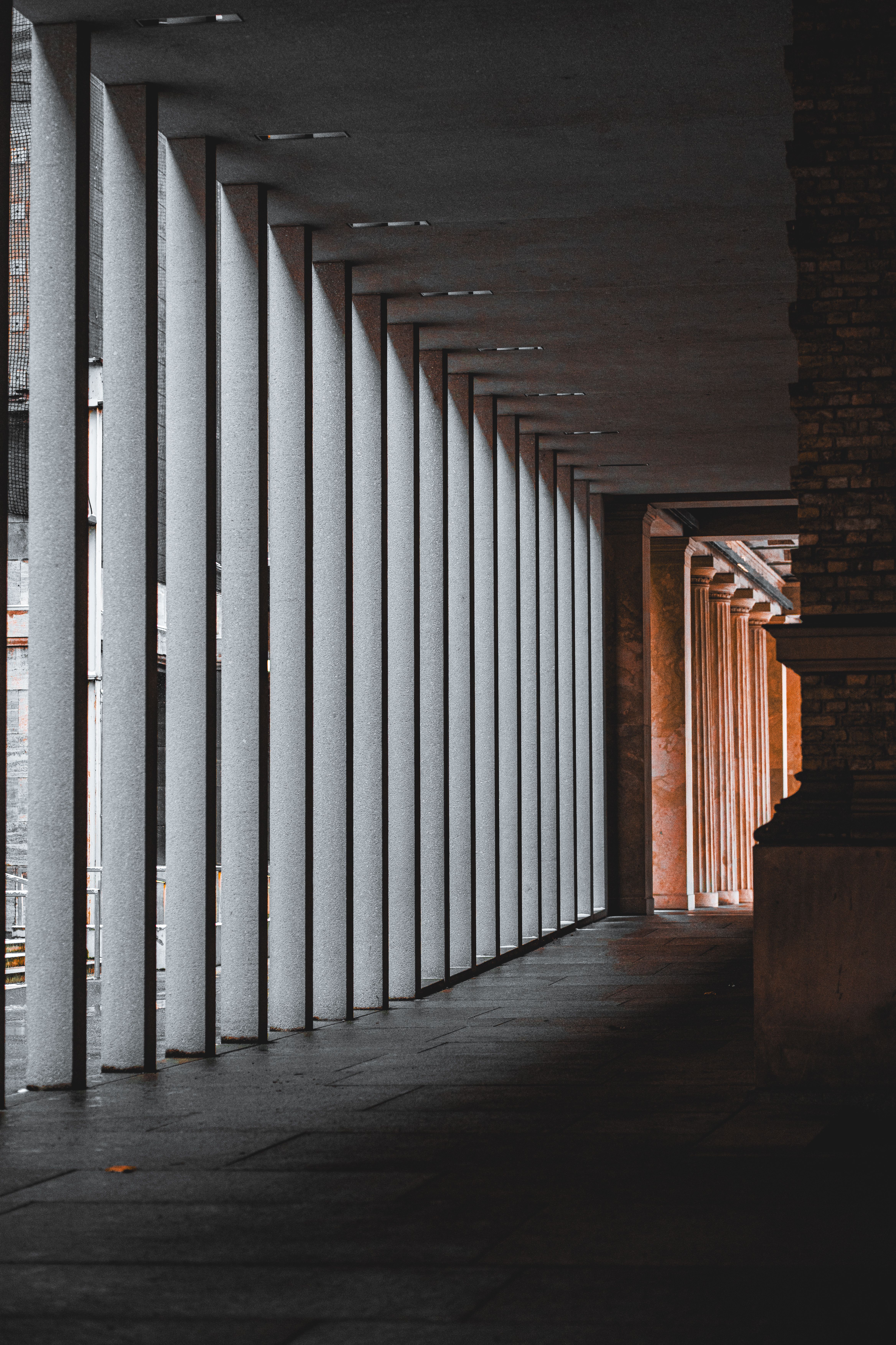 Modern Walkway with Columns · Free Stock Photo