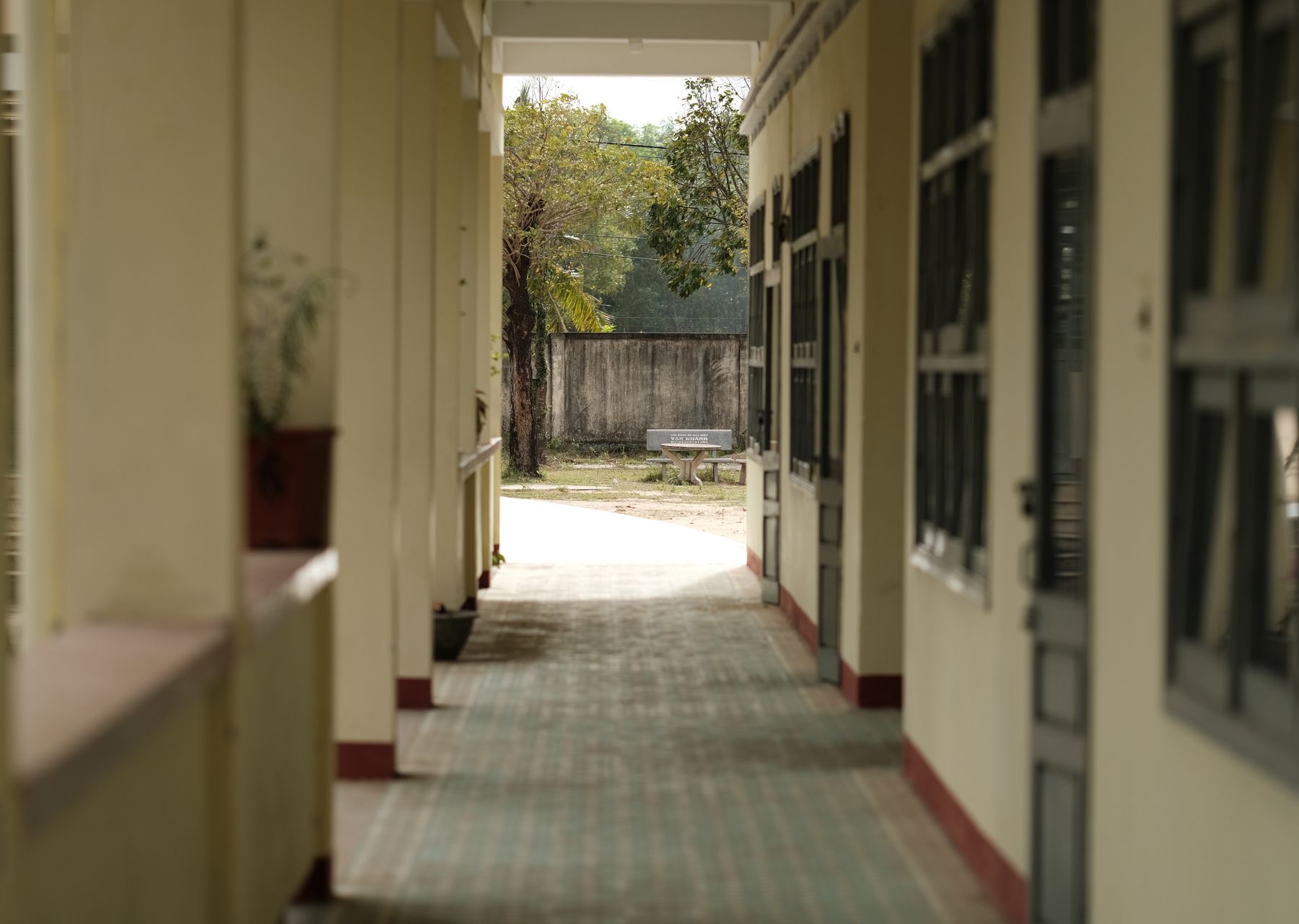 Removals and storage in Berrynarbor — crew wrapping and loading on moving day